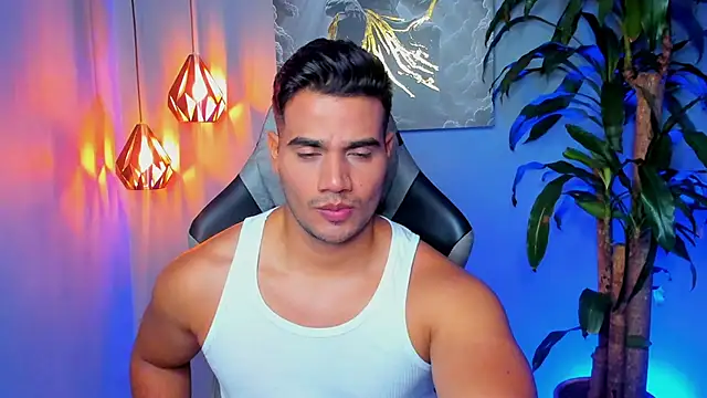 AndresR3 online show from November 16, 2025, 11:43 pm