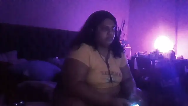 1n0nlythroat online show from June 14, 2026, 9:33 am