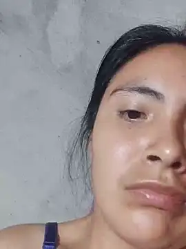 Emoxita23 online show from November 22, 2025, 2:10 am