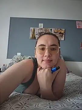 Snapshot of AndHerXO chatting on June 9, 2026, 11:55 am AndHerXO online show from June 9, 2026, 11:55 am