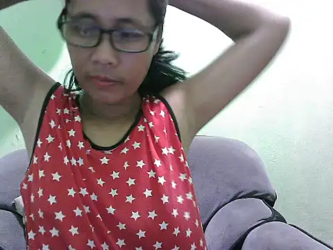 HotLadyPinay32 online show from May 1, 2026, 10:20 am