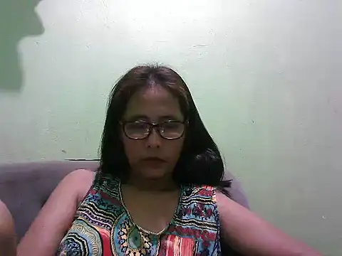 HotLadyPinay32 online show from July 7, 2026, 8:18 am