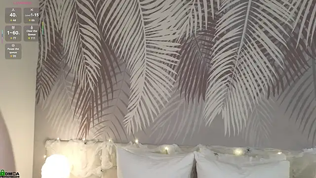 LolaPrise online show from October 18, 2025, 1:41 am