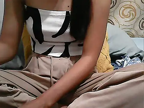 sexyasian lady online show from March 13, 2026, 4:13 pm