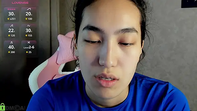 FlirtyAura online show from November 25, 2025, 2:11 am