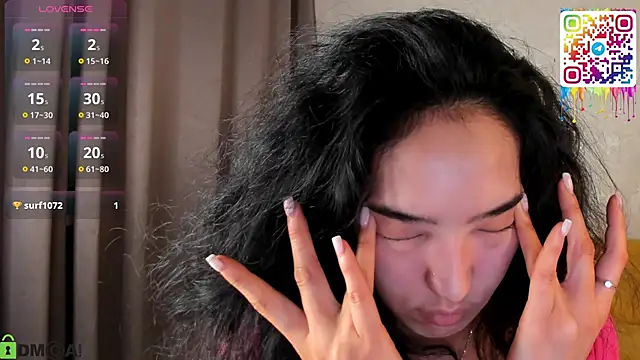 FlirtyAura online show from December 18, 2025, 2:06 am