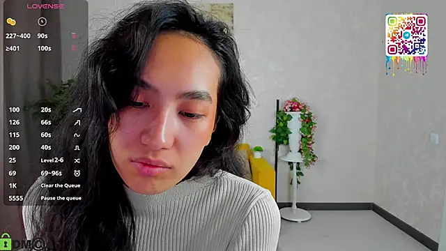 FlirtyAura online show from February 25, 2026, 2:43 am