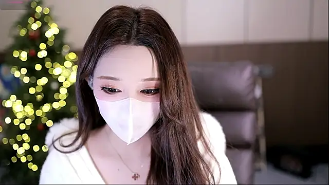 Snapshot of yaya_1888 chatting on November 25, 2025, 11:54 am yaya 1888 online show from November 25, 2025, 11:54 am