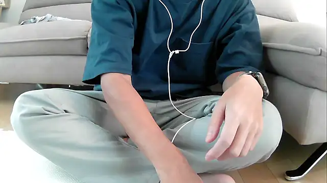 Snapshot of kyoron chatting on June 20, 2026, 4:04 am kyoron online show from June 20, 2026, 4:04 am