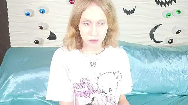 Snapshot of BarbieRichy chatting on November 1, 2025, 5:20 am BarbieRichy online show from November 1, 2025, 5:20 am