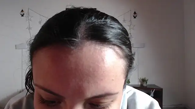 Megan 05  online show from April 30, 2026, 7:09 pm
