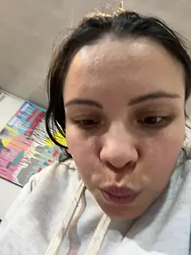 Snapshot of Megan_05_ chatting on May 26, 2026, 7:21 pm Megan 05 online show from May 26, 2026, 7:21 pm