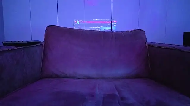 Zoe Fisher online show from July 19, 2026, 6:22 pm
