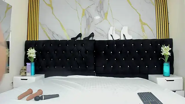 Lisa sweetas online show from September 13, 2025, 7:46 pm