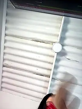 Snapshot of Angie_lynn chatting on November 5, 2025, 3:56 pm Angie lynn online show from November 5, 2025, 3:56 pm