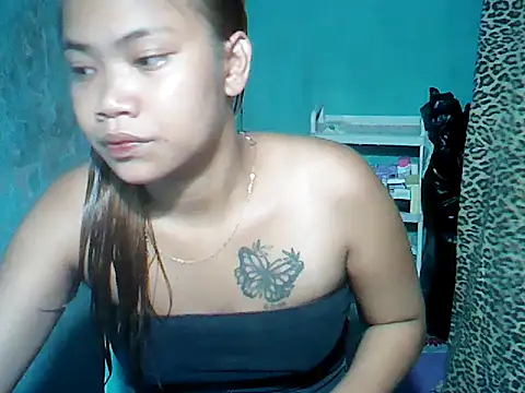 MorenaLovelyPinay24 online show from April 27, 2026, 8:34 am