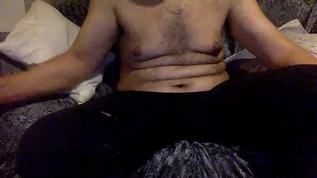 Snapshot of CaiBull chatting on June 27, 2026, 12:37 am CaiBull online show from June 27, 2026, 12:37 am