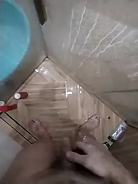 Pio185 online show from December 3, 2025, 9:57 pm