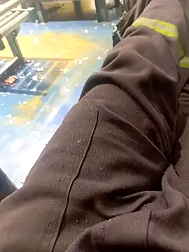 Snapshot of safadinhoo007 chatting on November 29, 2025, 10:13 pm safadinhoo007 online show from November 29, 2025, 10:13 pm