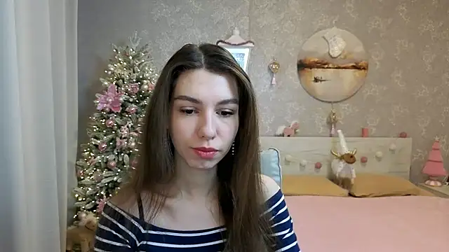 KellyShines online show from January 12, 2026, 9:14 am