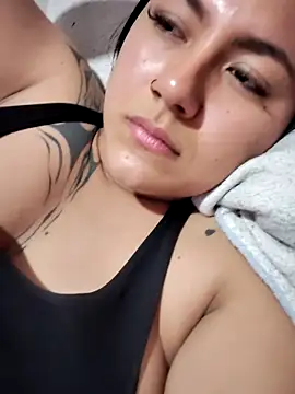 Megara 25 online show from September 30, 2025, 12:26 am