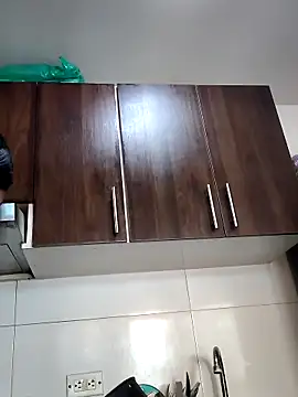 Megara 25 online show from October 22, 2025, 4:07 pm