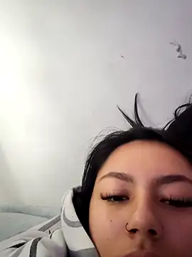 Megara 25 online show from November 12, 2025, 11:43 am