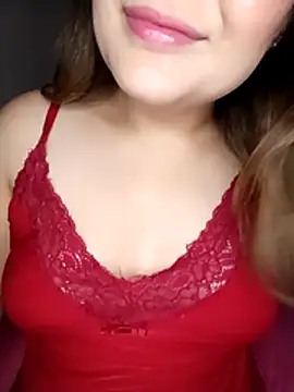 Snapshot of morenaq chatting on November 15, 2025, 5:20 pm morenaq online show from November 15, 2025, 5:20 pm