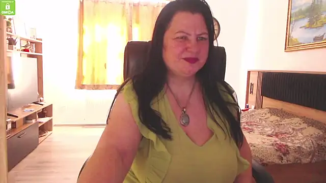 Snapshot of KendraSecrets chatting on October 31, 2025, 11:00 am KendraSecrets online show from October 31, 2025, 11:00 am