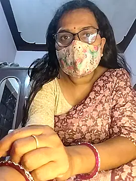 sexy aaru online show from June 5, 2026, 9:15 am