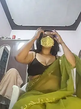sexy aaru online show from June 18, 2026, 6:01 pm