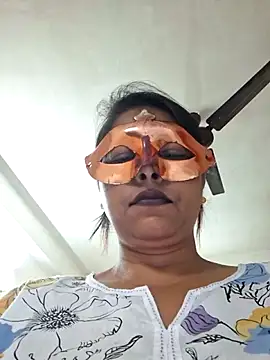 SIMIHOT online show from December 5, 2025, 10:02 am