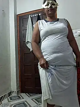 Snapshot of SIMIHOT chatting on July 28, 2026, 3:54 pm SIMIHOT online show from July 28, 2026, 3:54 pm