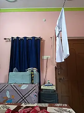 Sonalihot  online show from September 18, 2025, 4:14 am