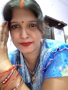 Sonalihot  online show from April 23, 2026, 11:42 am