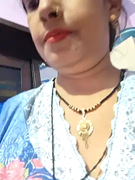 Sonalihot  online show from May 1, 2026, 9:58 am