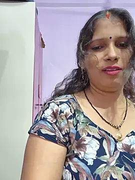Sonalihot  online show from May 15, 2026, 5:31 pm