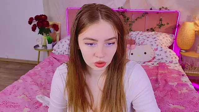 Snapshot of Moon__Bunny chatting on October 3, 2025, 3:09 pm Moon Bunny online show from October 3, 2025, 3:09 pm