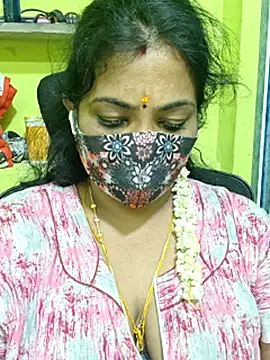 Snapshot of Tamil_Mithra chatting on May 23, 2026, 9:41 pm Tamil Mithra online show from May 23, 2026, 9:41 pm