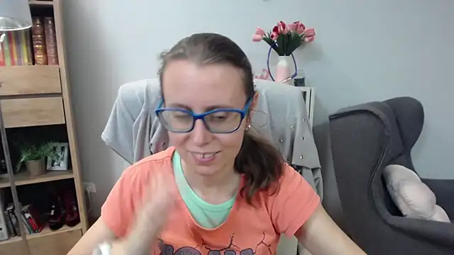 sweetxLizzy online show from June 3, 2026, 4:37 am