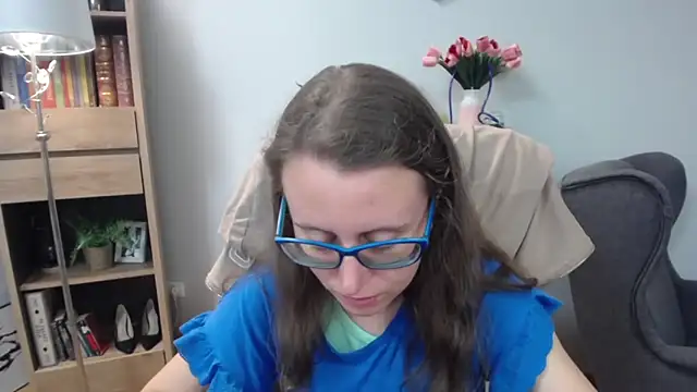 sweetxLizzy online show from June 12, 2026, 4:33 am