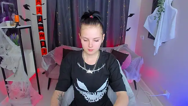 Snapshot of Leila_xxBaby chatting on October 24, 2025, 11:50 am Leila xxBaby online show from October 24, 2025, 11:50 am