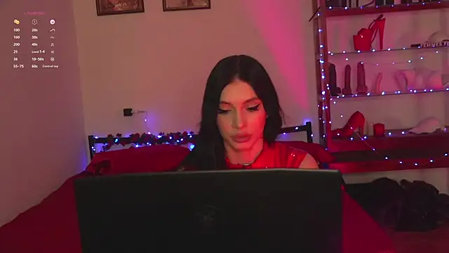 Snapshot of Olivia_Faye chatting on May 18, 2026, 5:52 pm Olivia Faye online show from May 18, 2026, 5:52 pm