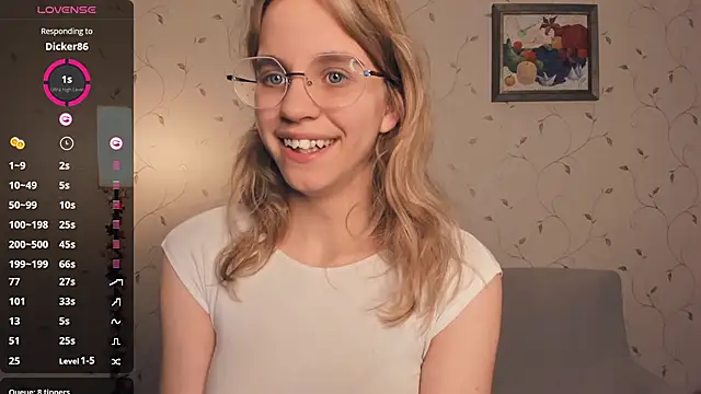 JoanBaggott online show from November 30, 2025, 7:40 pm