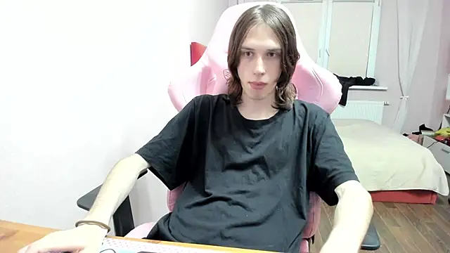 Snapshot of eleganc3 chatting on October 13, 2025, 7:25 pm eleganc3 online show from October 13, 2025, 7:25 pm