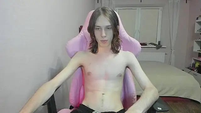 Snapshot of eleganc3 chatting on November 22, 2025, 8:52 pm eleganc3 online show from November 22, 2025, 8:52 pm