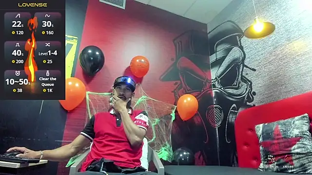 Snapshot of Damian_Shakur chatting on October 20, 2025, 11:21 am Damian Shakur online show from October 20, 2025, 11:21 am