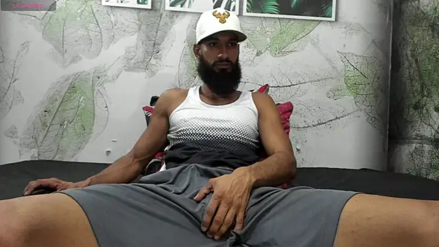 Snapshot of Damian_Shakur chatting on May 11, 2026, 2:12 pm Damian Shakur online show from May 11, 2026, 2:12 pm