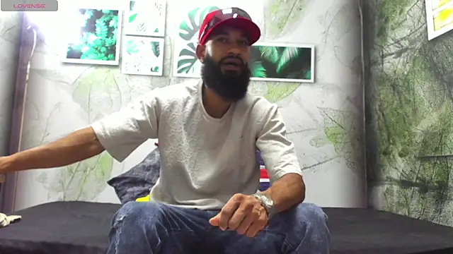 Snapshot of Damian_Shakur chatting on May 29, 2026, 12:58 pm Damian Shakur online show from May 29, 2026, 12:58 pm