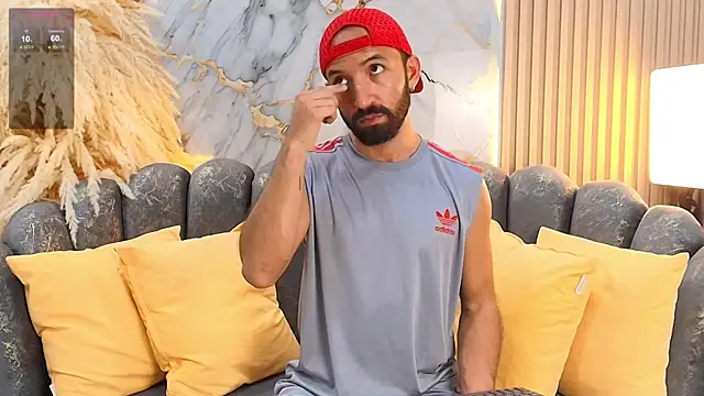 MaximusThorne online show from March 13, 2026, 10:05 pm